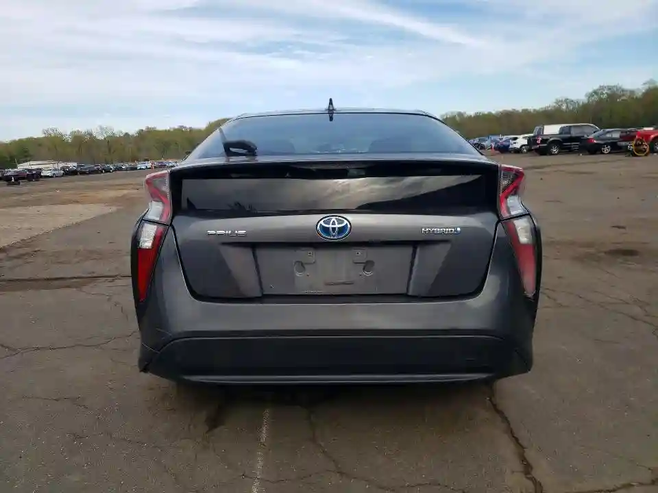 JTDKARFU1G3504795 2016 TOYOTA PRIUS THRE-5