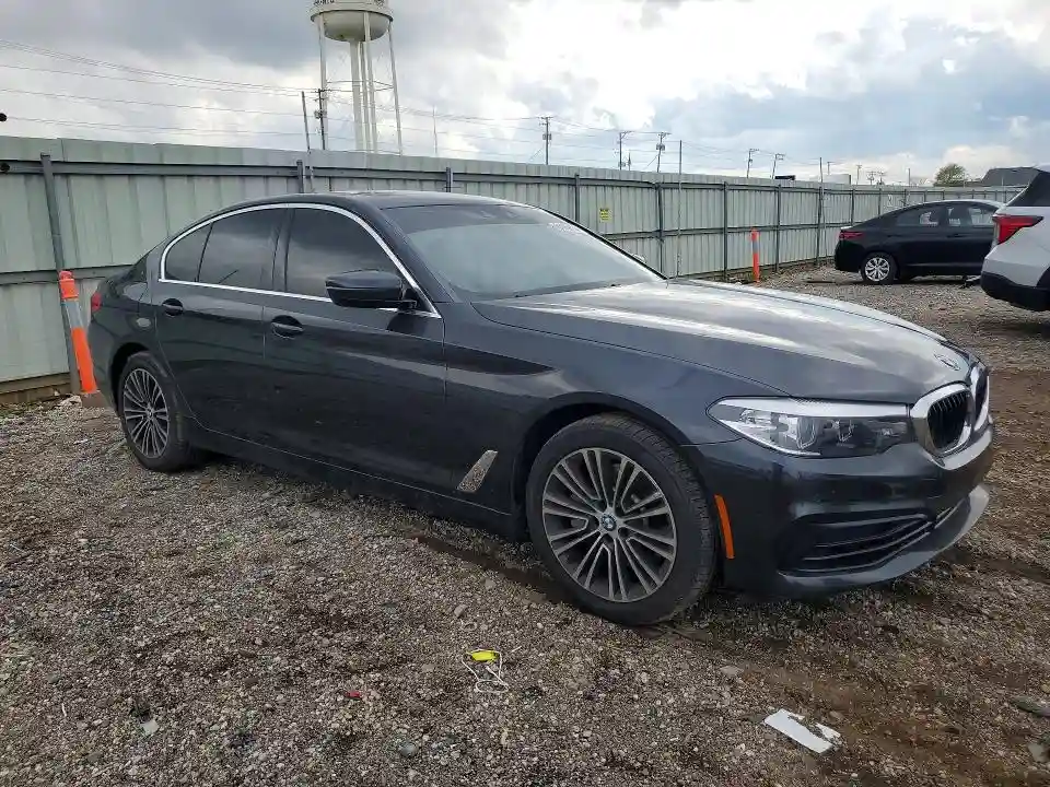 WBAJR7C00LCD77901 2020 BMW 5 SERIES-3