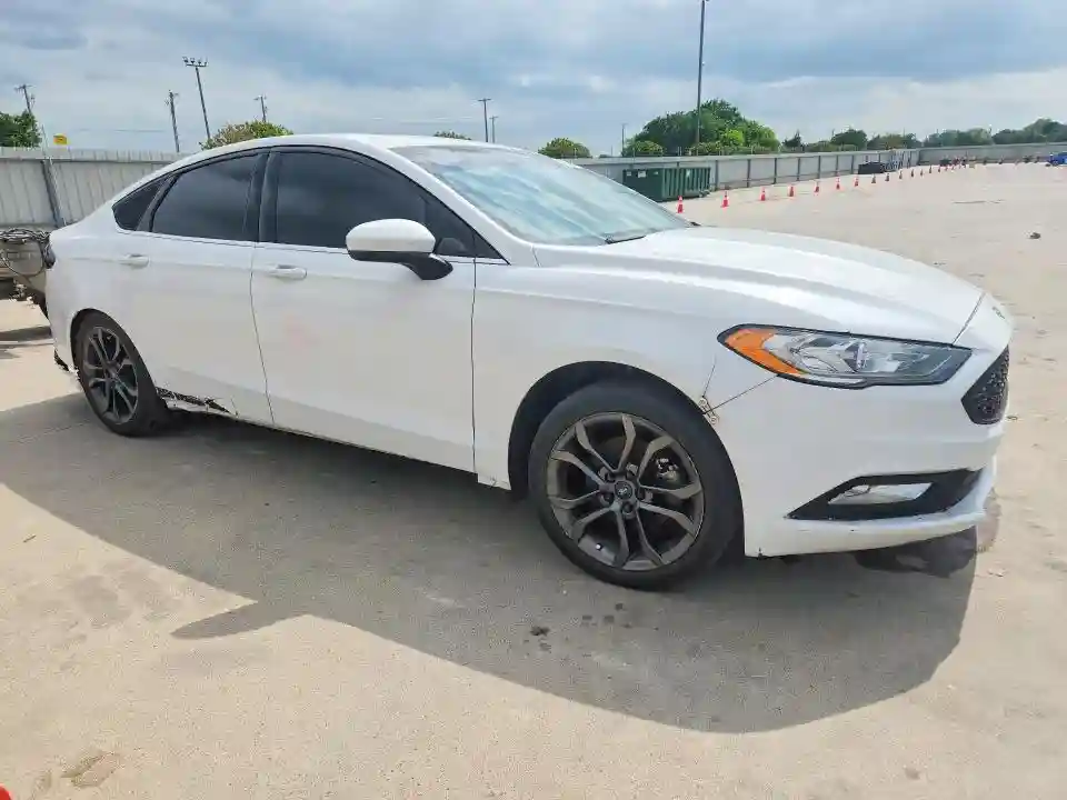 3FA6P0LU8JR137618 2018 FORD FUSION-3
