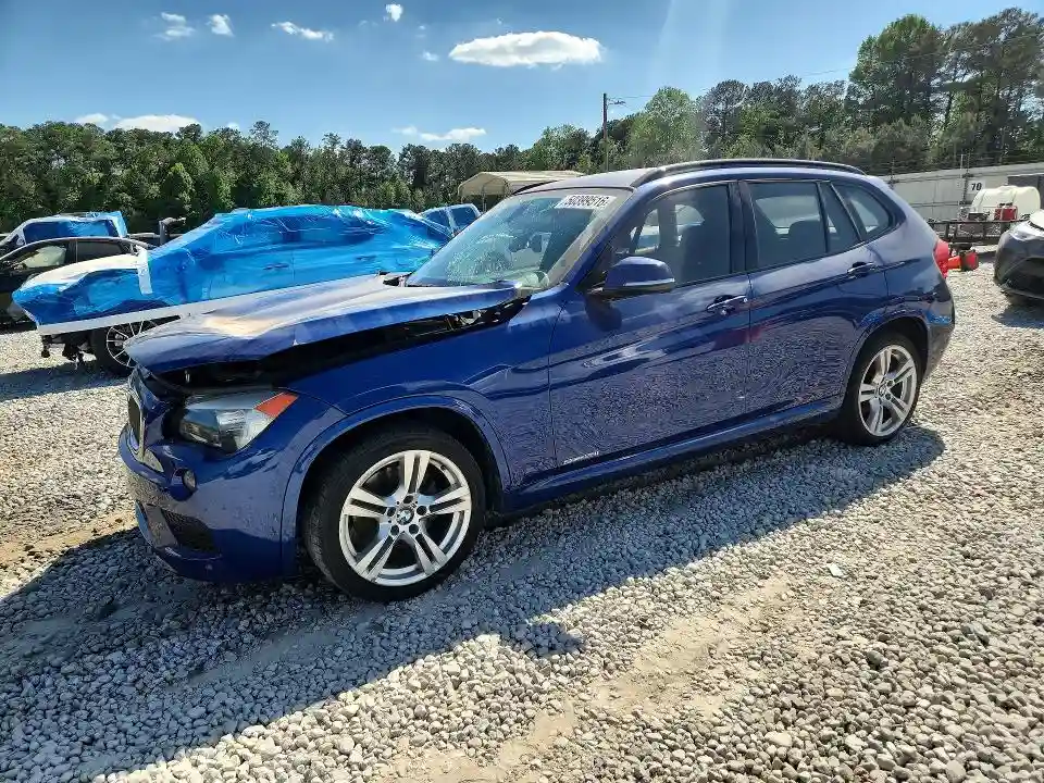 WBAVM1C51DVW45916 2013 BMW X1-0