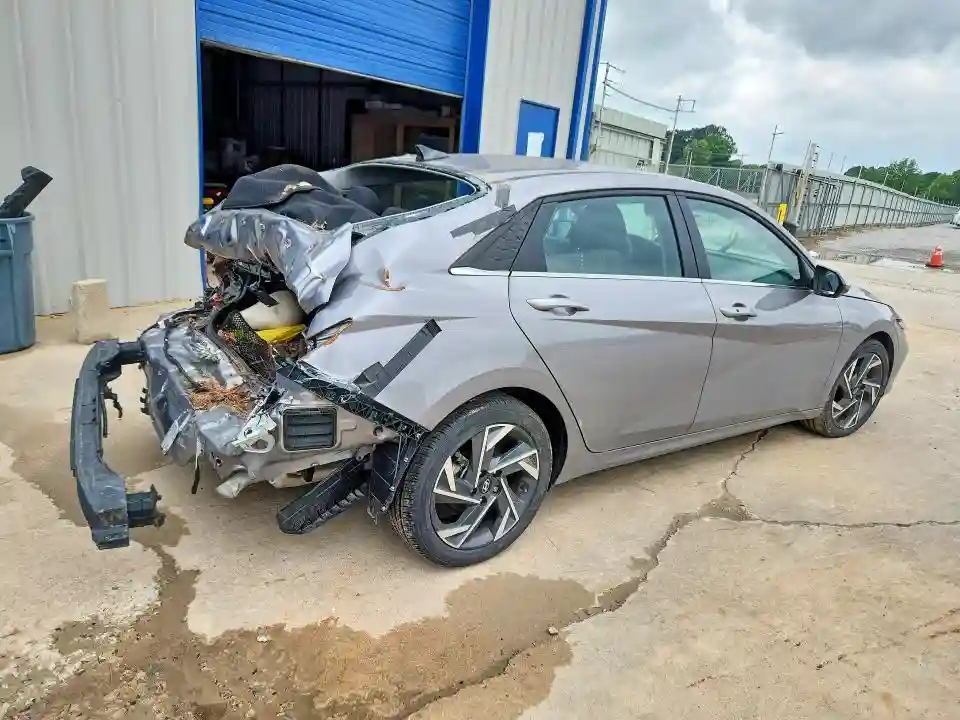 KMHLS4DG2RU820233 2024 HYUNDAI ELANTRA-2