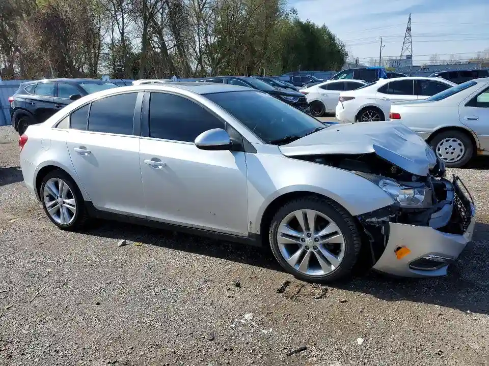 1G1PE5SB4G7150831 2016 CHEVROLET CRUZE-3