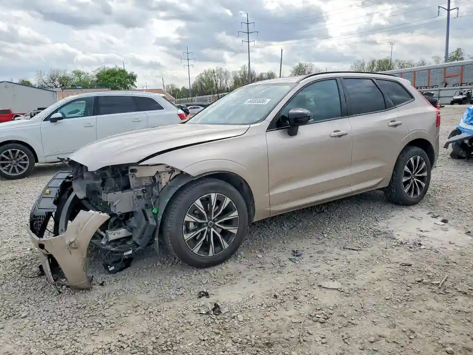 YV4L12RK1R1861928 2024 VOLVO XC60 CORE-0