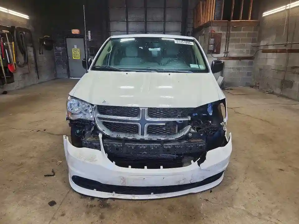 2C4RDGBG8FR658257 2015 DODGE CARAVAN-4