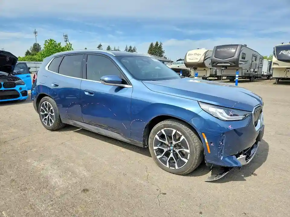 5UX53GP05S9033407 2025 BMW X3-3