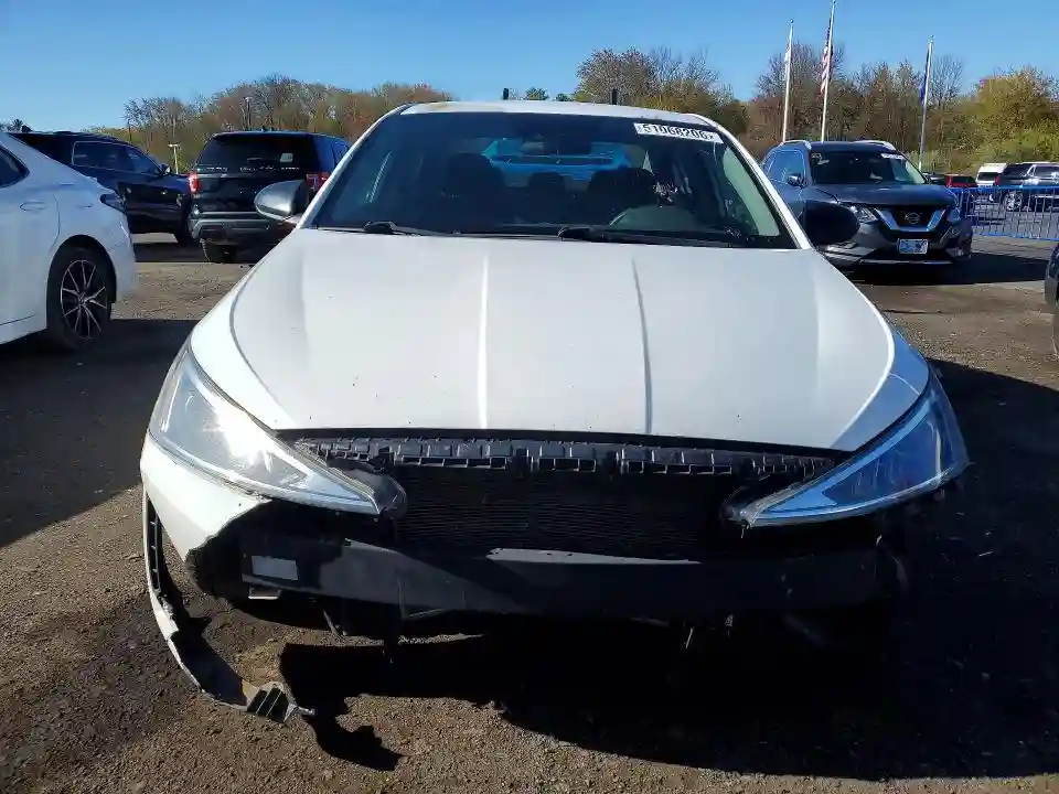 5NPD74LF2LH547640 2020 HYUNDAI ELANTRA-4