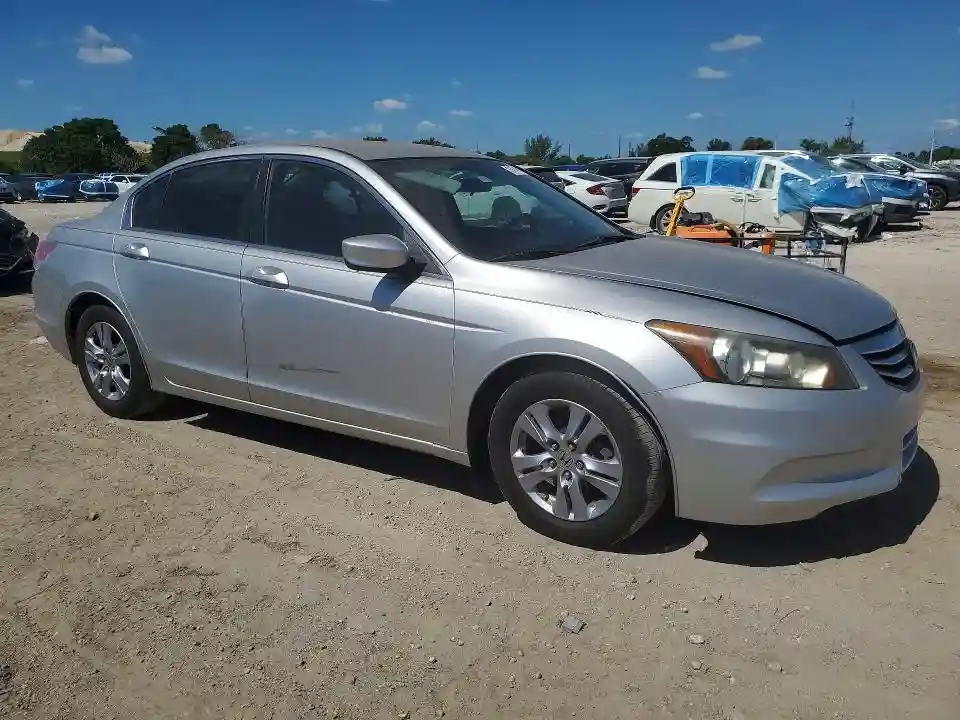1HGCP2F63CA183653 2012 HONDA ACCORD-3