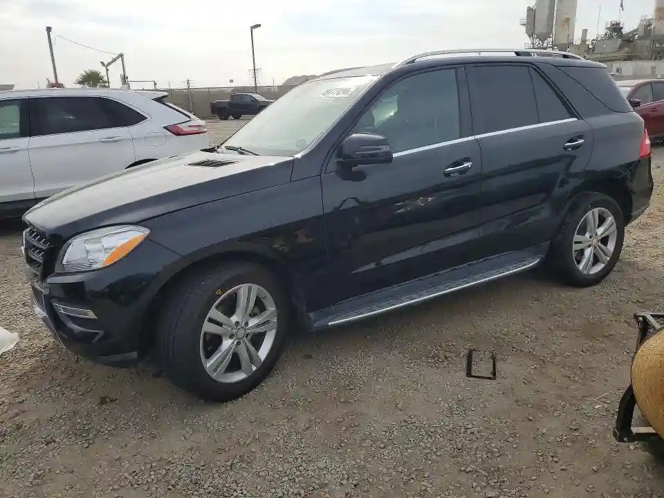 4JGDA5JB5FA514243 2015 MERCEDES-BENZ M-CLASS-0