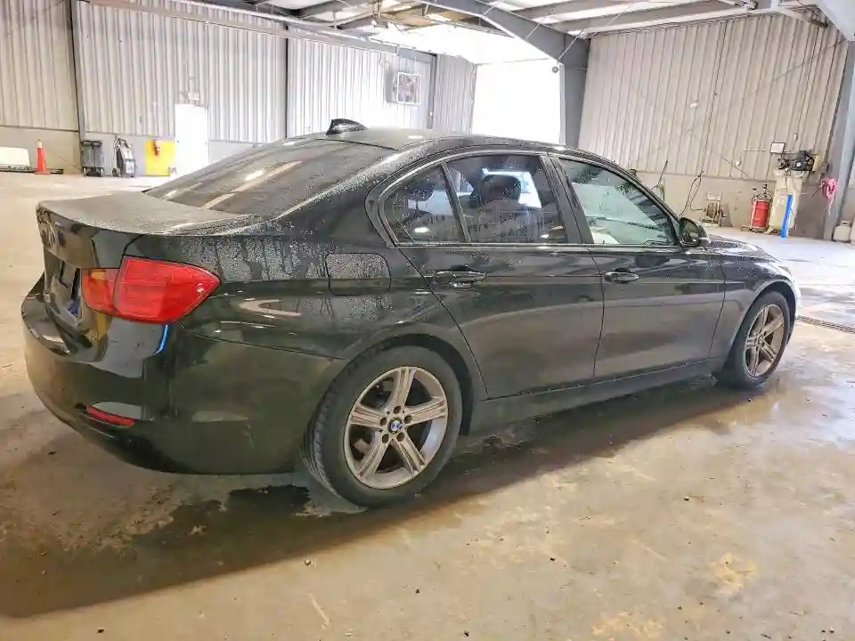 WBA3B5G55DNP41210 2013 BMW 3 SERIES-2