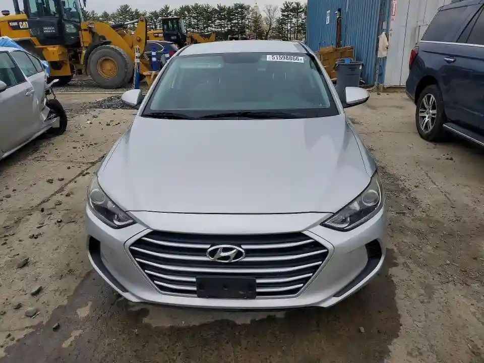 5NPD84LF7JH239406 2018 HYUNDAI ELANTRA-4