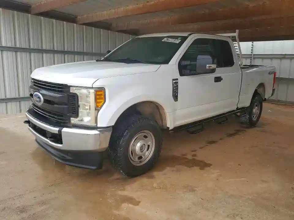 1FT7X2B64HEE84390 2017 FORD F250-0