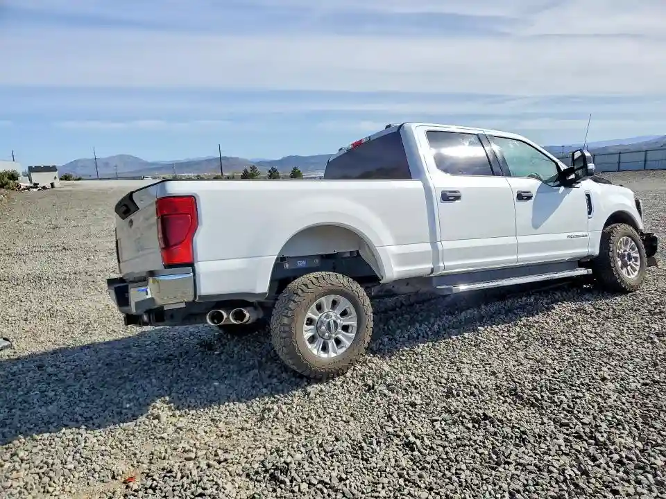 1FT7W2BT1NEF14739 2022 FORD F250-2