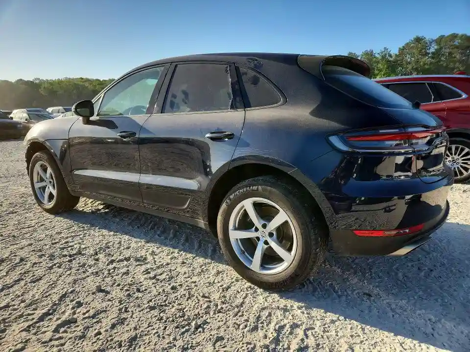 WP1AA2A55MLB08172 2021 PORSCHE MACAN-1