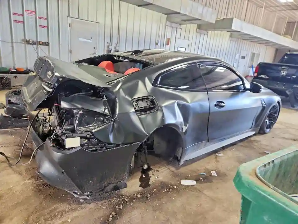 WBS43AZ01RCN95902 2024 BMW M4-2