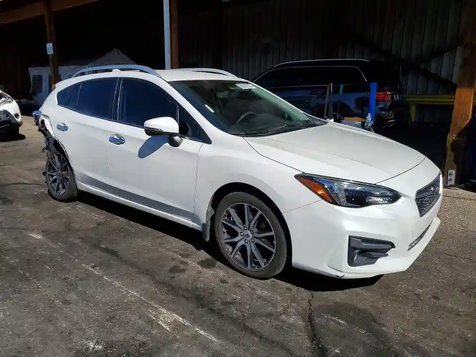 4S3GTAN67H3701041 2017 SUBARU IMPREZA-3