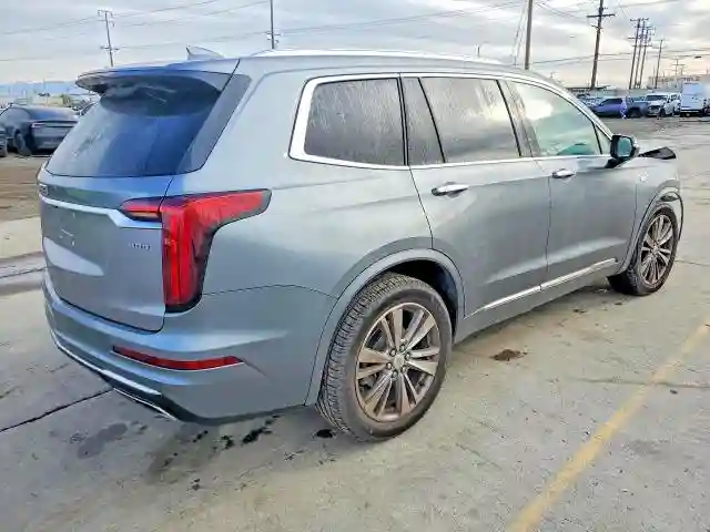 1GYKPCRS7NZ111247 2022 CADILLAC XT6-2