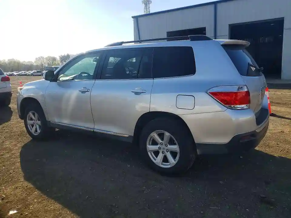 5TDBK3EH6DS190554 2013 TOYOTA HIGHLANDER-1