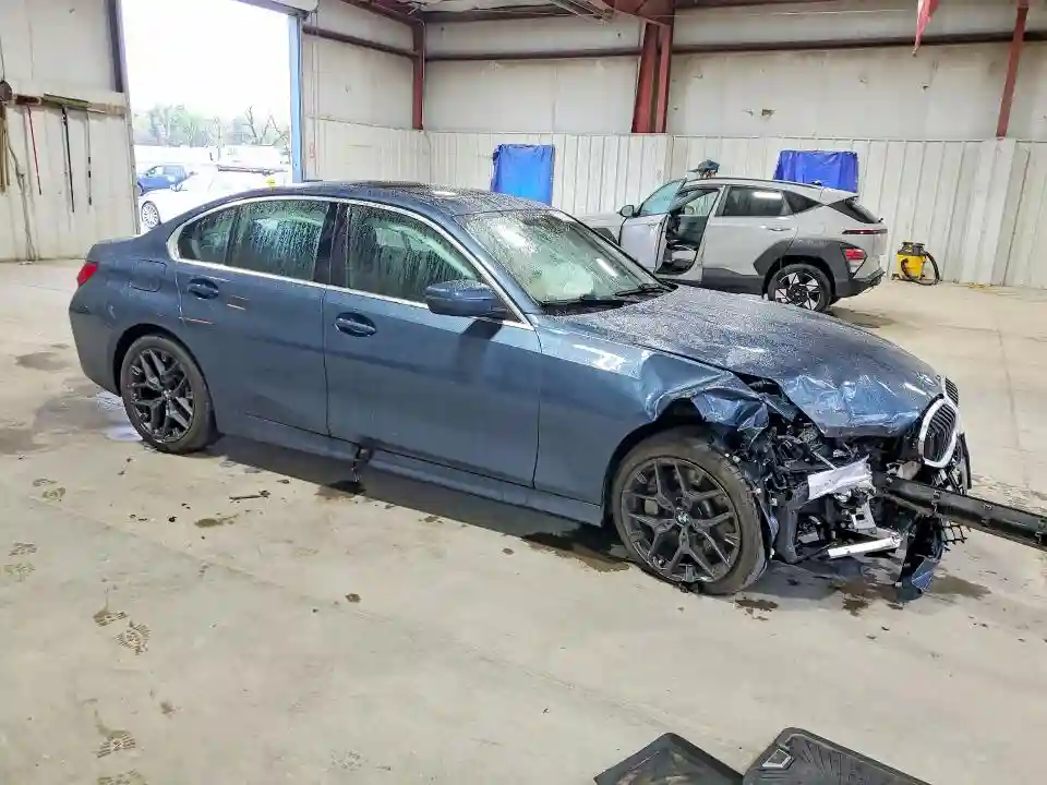 3MW89CW09S8E92115 2025 BMW 3 SERIES-3