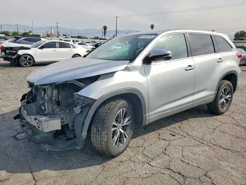 5TDZARFH5JS034892 2018 TOYOTA HIGHLANDER-0