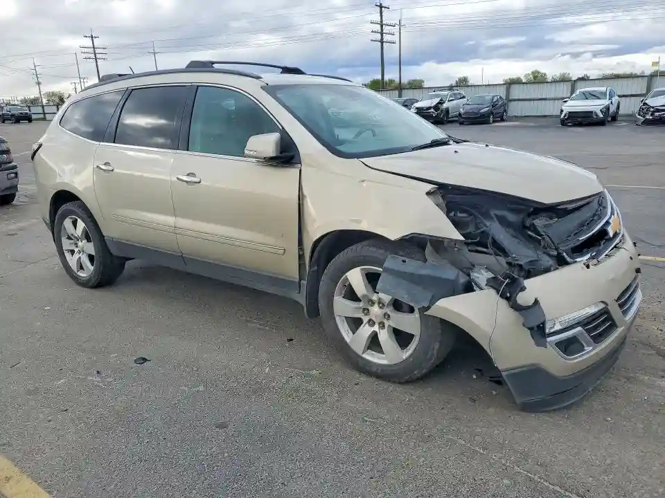 1GNKVJKD5EJ294696 2014 CHEVROLET TRAVERSE-3