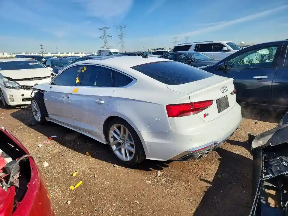 WAUC4CF50MA004388 2021 AUDI S5/RS5-1