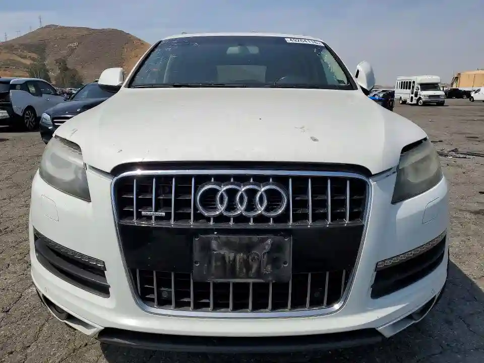 WA1CGAFE6FD004650 2015 AUDI Q7-4