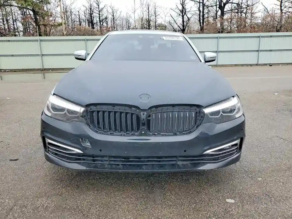 WBAJR7C05LWW65201 2020 BMW 5 SERIES-4