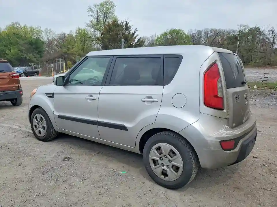 KNDJT2A51C7449894 2012 KIA SOUL BASE-1