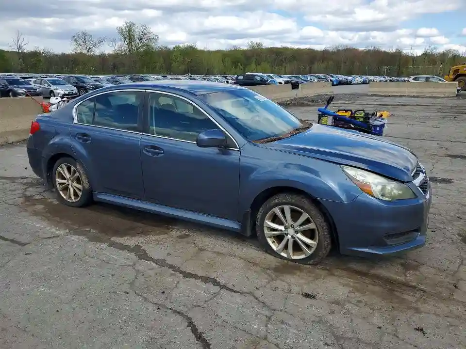 4S3BMBB61D3049271 2013 SUBARU LEGACY-3