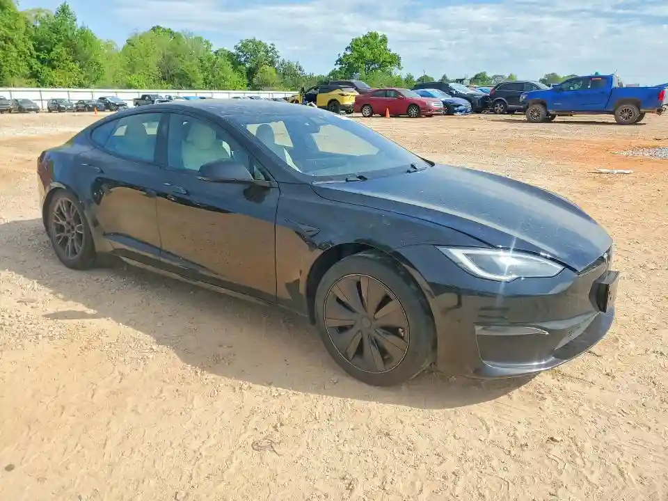 5YJSA1E69NF487121 2022 TESLA MODEL S-3