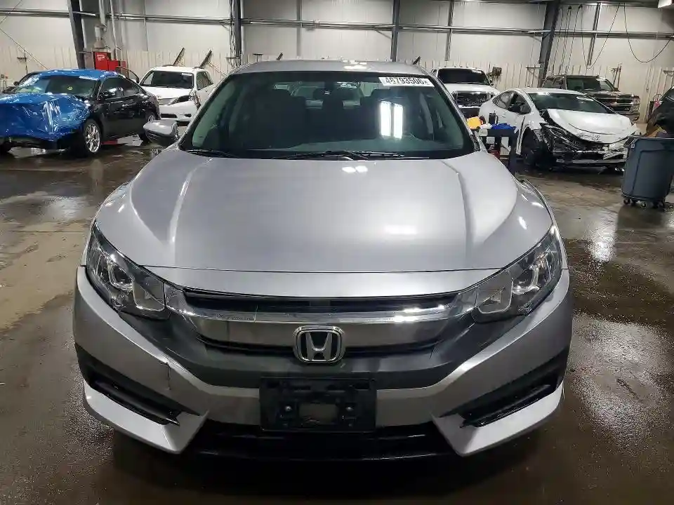 2HGFC2F56JH572026 2018 HONDA CIVIC-4