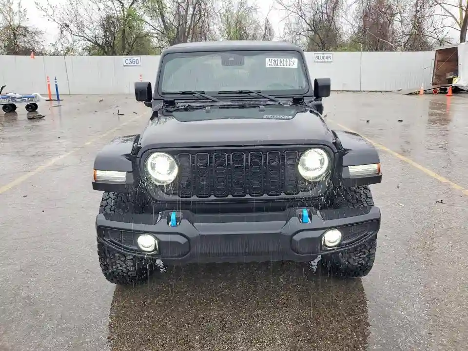 1C4RJXN69RW202033 2024 JEEP WRANGLER-4
