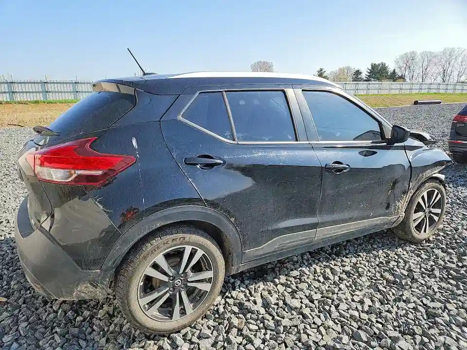 3N1CP5CU1KL551602 2019 NISSAN KICKS-2