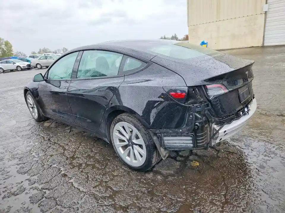 5YJ3E1EB7NF145351 2022 TESLA MODEL 3-1