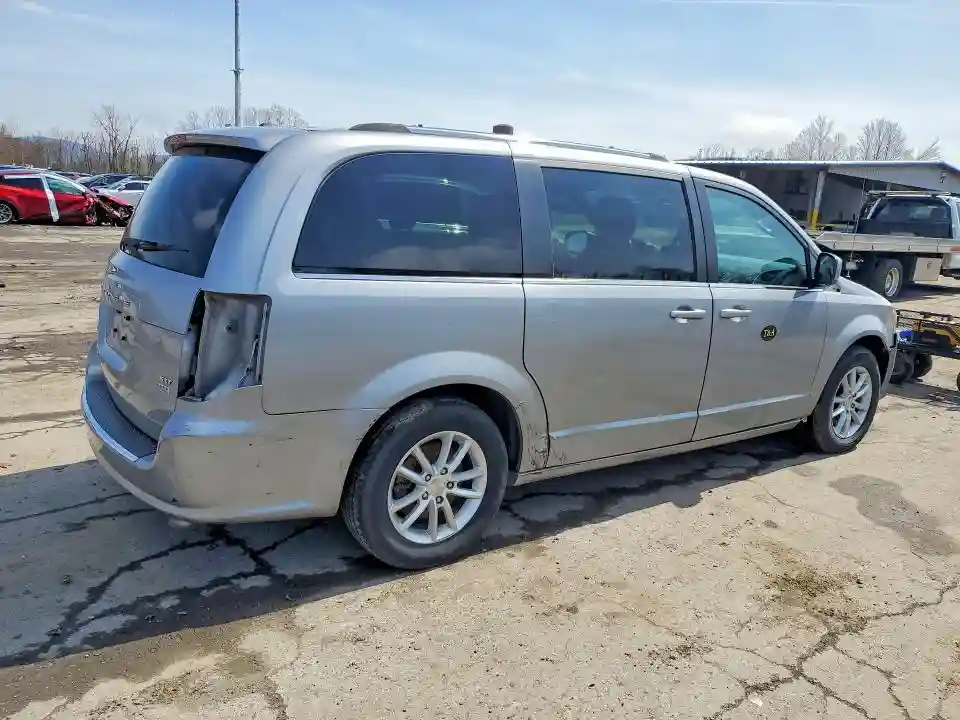 2C4RDGCG8KR761784 2019 DODGE CARAVAN-2