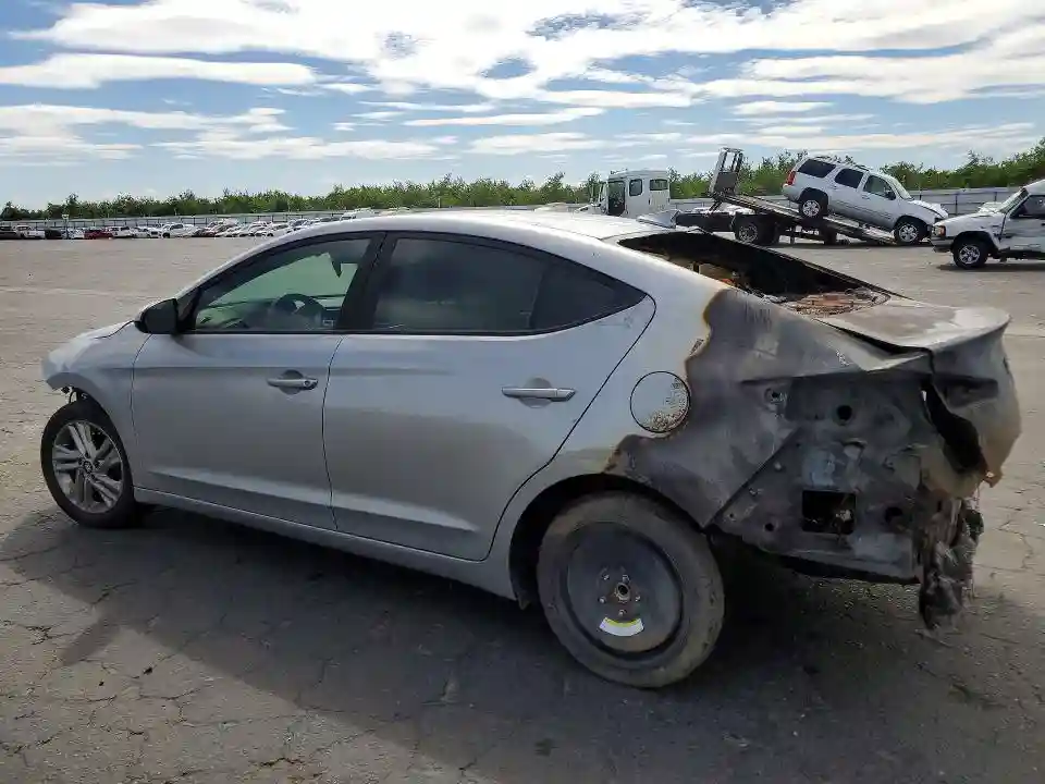 5NPD84LF4LH559950 2020 HYUNDAI ELANTRA-1
