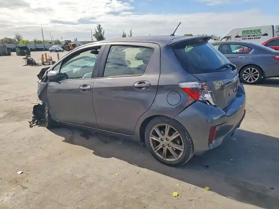 JTDKTUD34ED581420 2014 TOYOTA YARIS-2