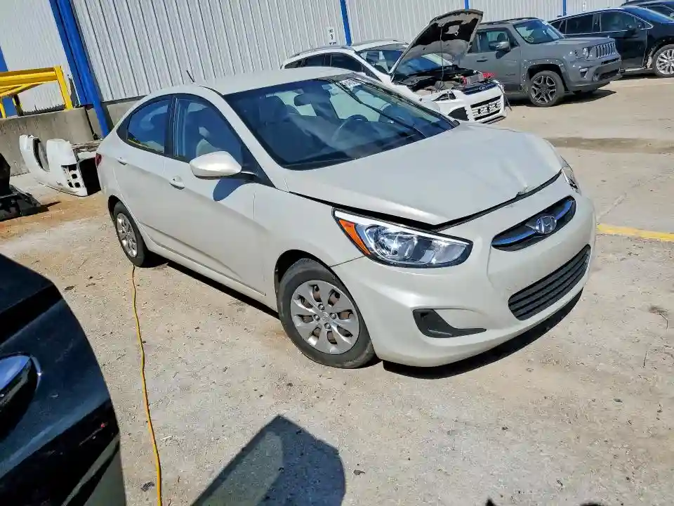 KMHCT4AE2GU983560 2016 HYUNDAI ACCENT-3