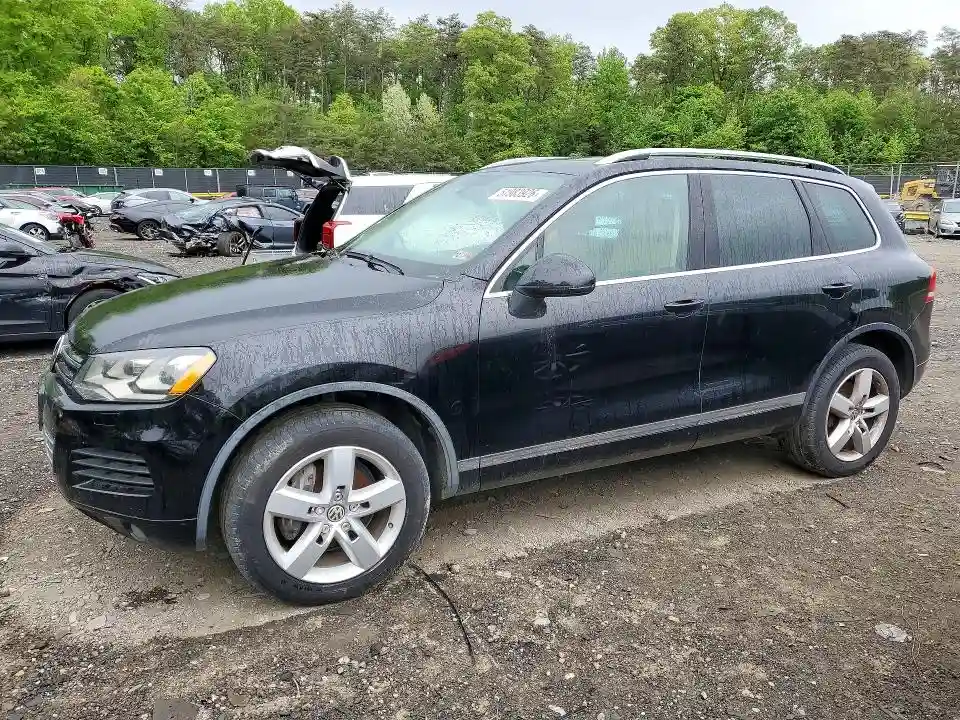 WVGEP9BP4ED001471 2014 VOLKSWAGEN TOUAREG-0
