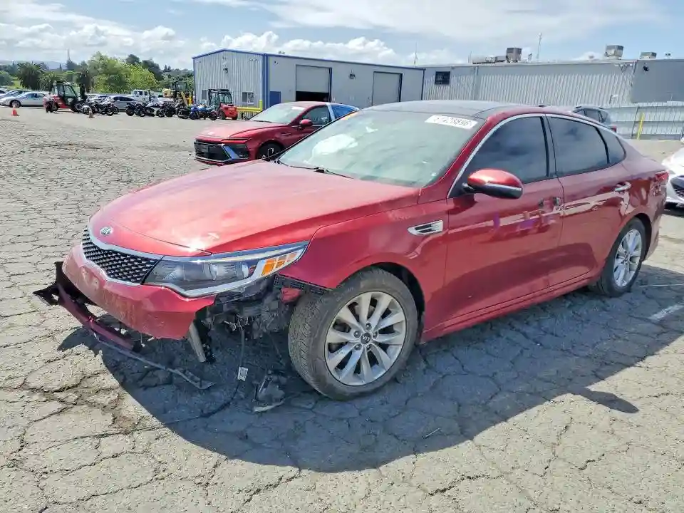5XXGT4L32JG241044 2018 KIA OPTIMA S-0