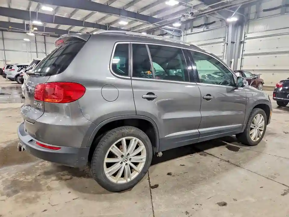 WVGBV3AX8EW625883 2014 VOLKSWAGEN TIGUAN-2