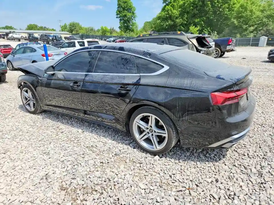 WAUDACF53NA008997 2022 AUDI A5-1