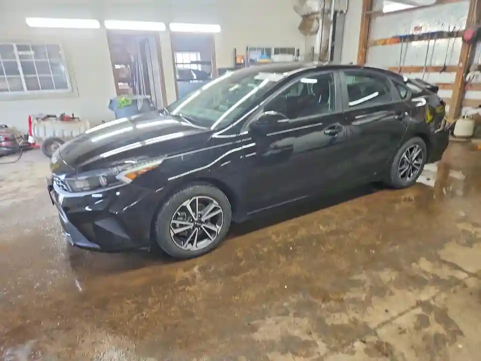 3KPF24AD7NE503715 2022 KIA FORTE-0