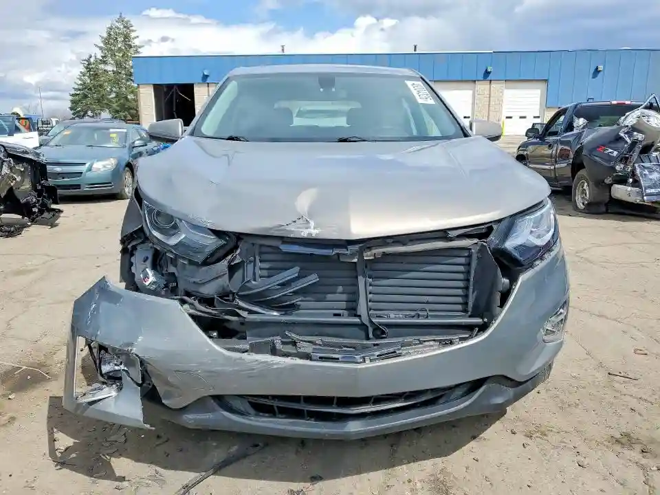 3GNAXKEV3KS556158 2019 CHEVROLET EQUINOX-4