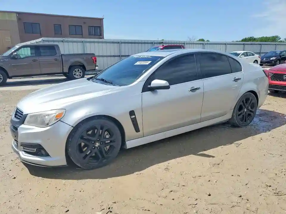 6G3F15RW9FL105240 2015 CHEVROLET SS-0