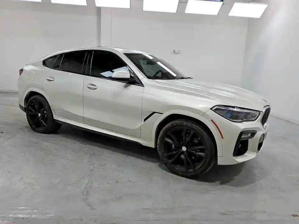 5UXCY8C04M9E21187 2021 BMW X6-3
