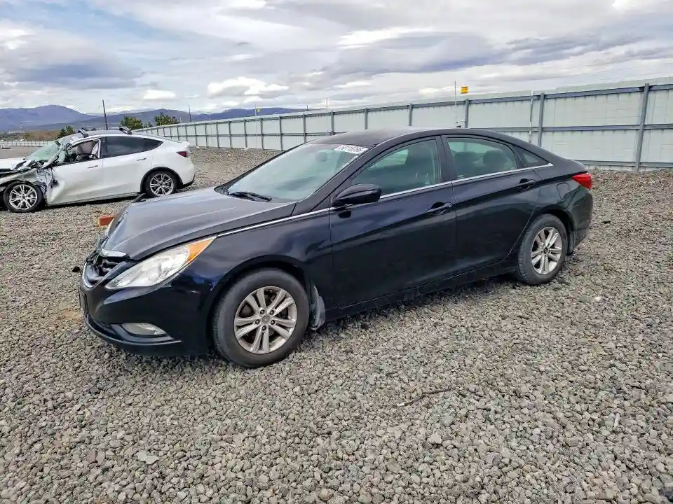 5NPEB4AC2DH609292 2013 HYUNDAI SONATA-0
