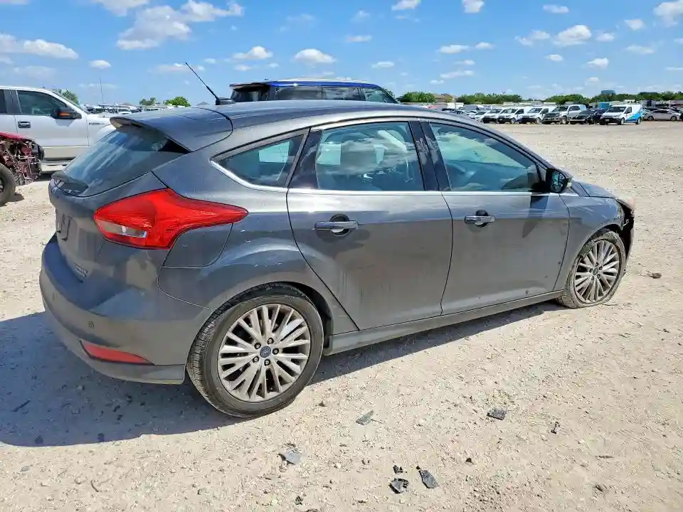 1FADP3N23GL287664 2016 FORD FOCUS-2