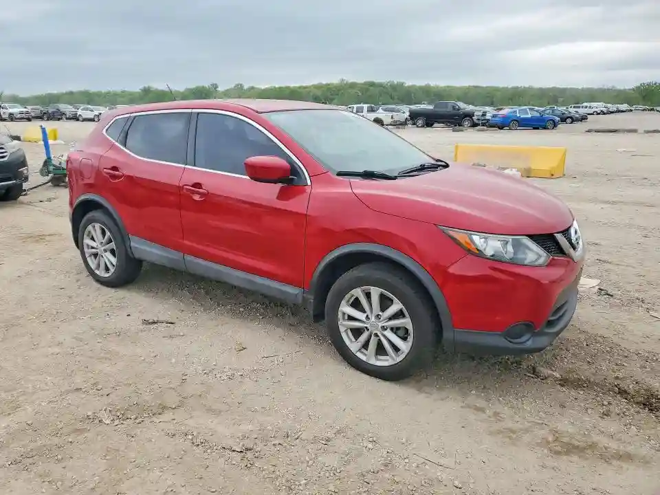 JN1BJ1CR7HW103207 2017 NISSAN ROGUE-3