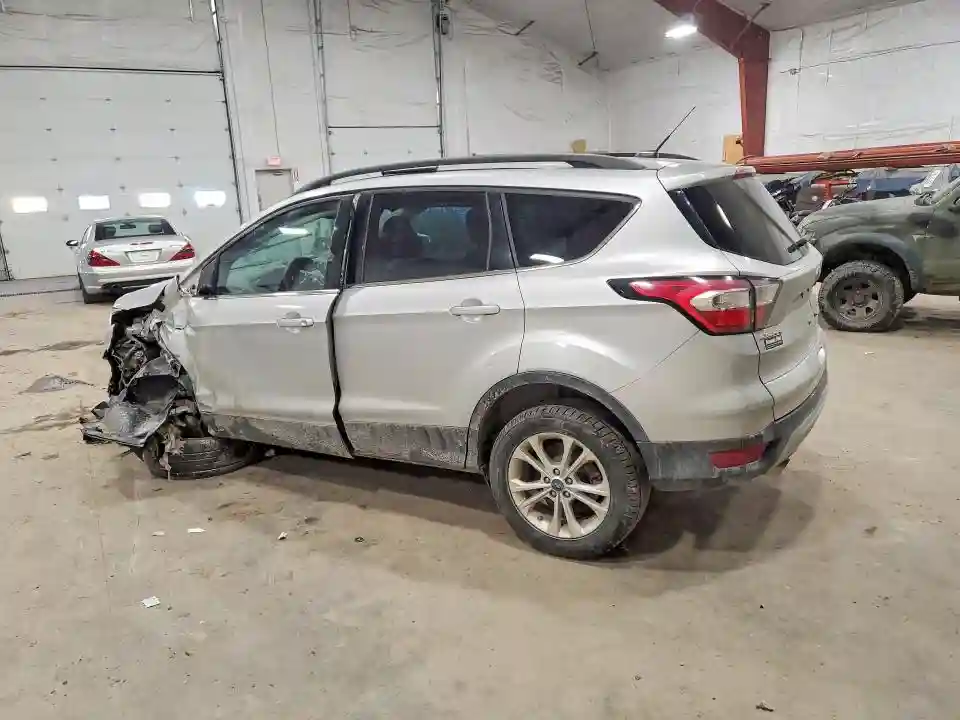 1FMCU9GD0JUD32928 2018 FORD ESCAPE-1